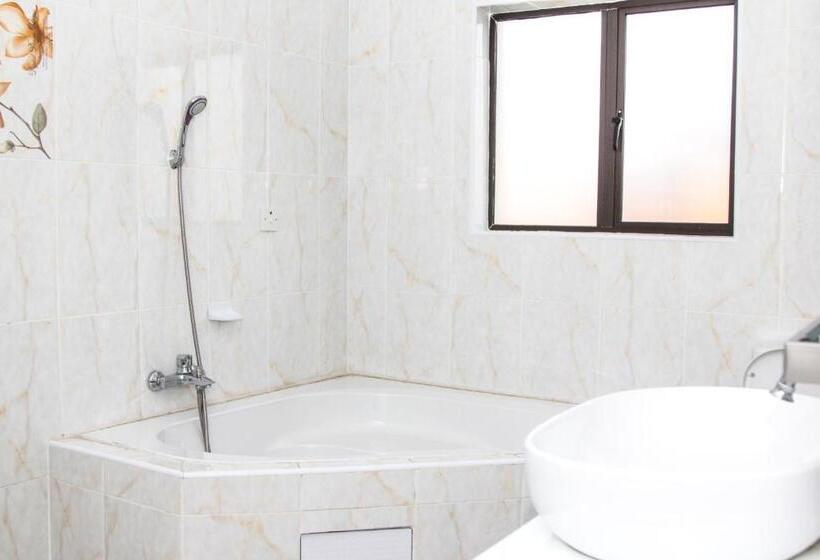 اتاق لوکس, Streets Of Gold Guest House