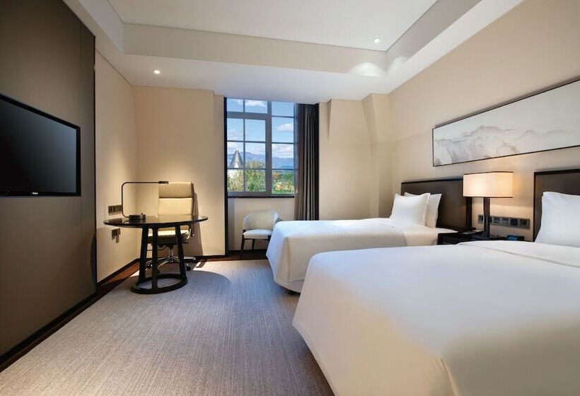 اتاق استاندارد با تخت دوبل, Crowne Plaza Huailai By Ihg