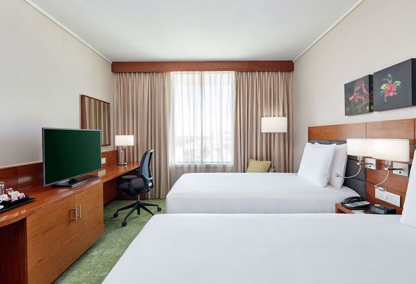 اتاق استاندارد, Hilton Garden Inn Gaborone