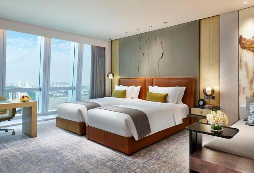 اتاق پرمیوم با چشم‌انداز دریا, Intercontinental Zhuhai