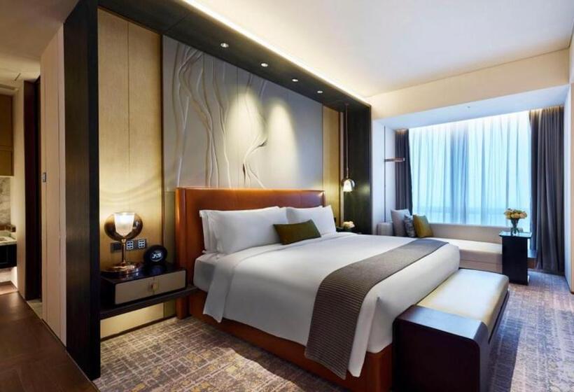 اتاق کلاسیک با تخت دونفره, Intercontinental Zhuhai, An Ihg