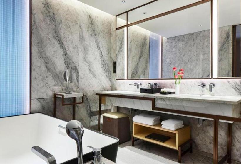 اتاق کلاسیک با تخت دونفره, Intercontinental Zhuhai, An Ihg