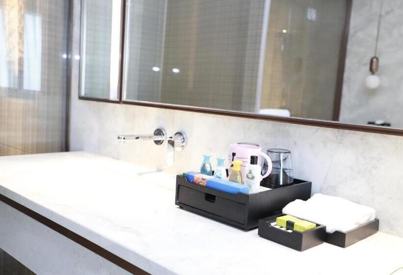 سوئیت با تخت بزرگ, Intercontinental Zhuhai, An Ihg