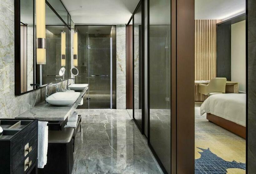 اتاق کلاسیک با تخت دونفره, Intercontinental Zhuhai, An Ihg