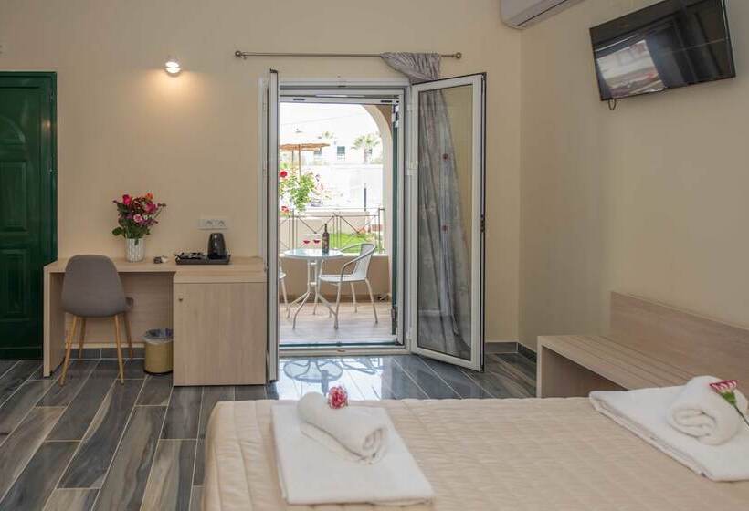 اتاق لوکس, Amour Holiday Resort