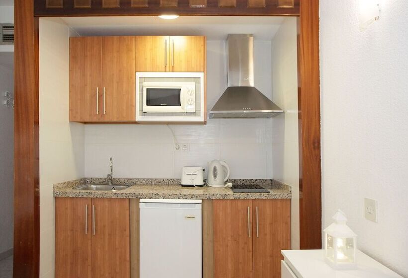 استودیوی استاندارد, Apartamentos Apal Chinasol