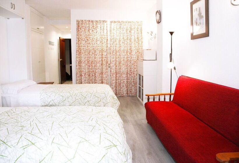 استودیوی استاندارد, Apartamentos Apal Chinasol