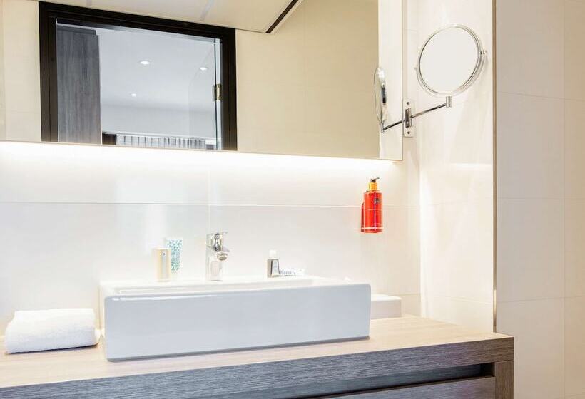 آپارتمان 1 خوابه, Adagio Amsterdam City South