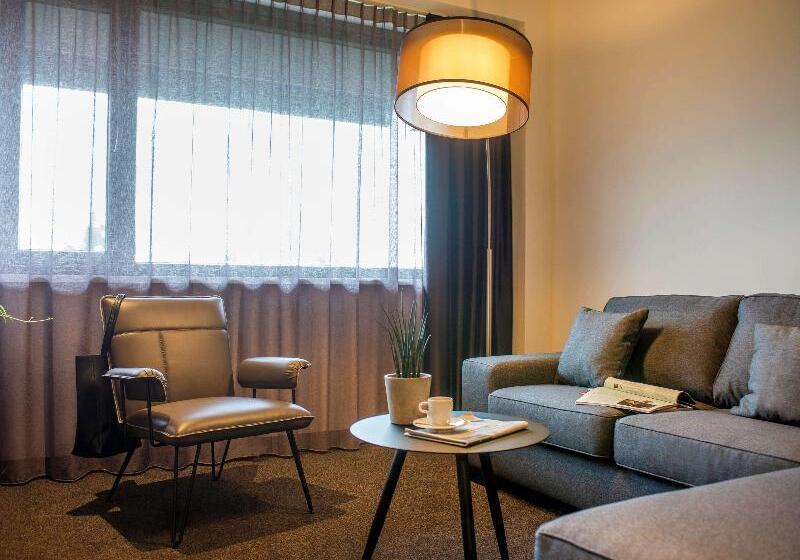 استودیوی استاندارد, Adagio Amsterdam City South