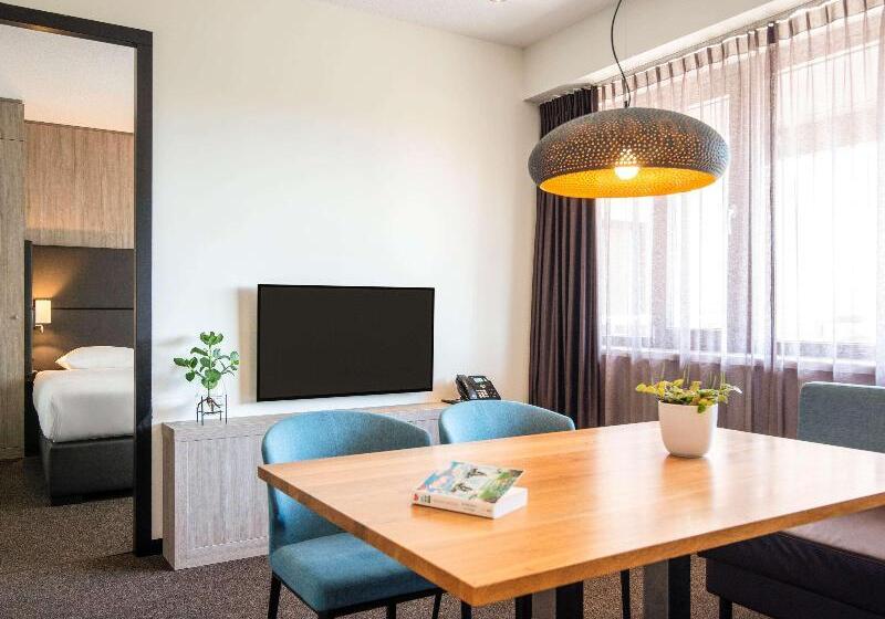 آپارتمان 2 خوابه, Adagio Amsterdam City South