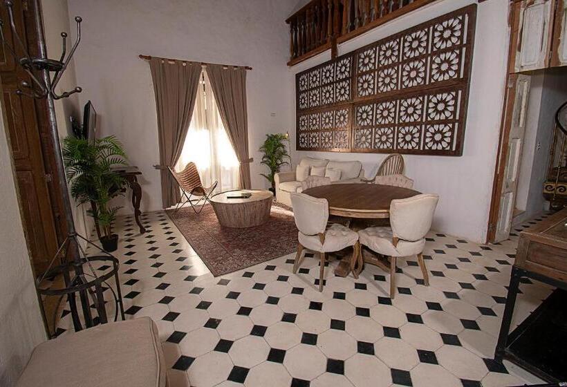 2 Bedroom Suite with Balcony, Casa La Factoria By Faranda Boutique, A Member Of Radisson Individuals