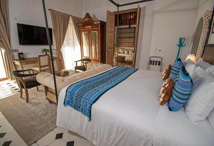 2 Bedroom Suite with Balcony, Casa La Factoria By Faranda Boutique, A Member Of Radisson Individuals