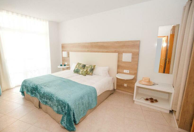 스위트, Gara Suites Golf & Spa