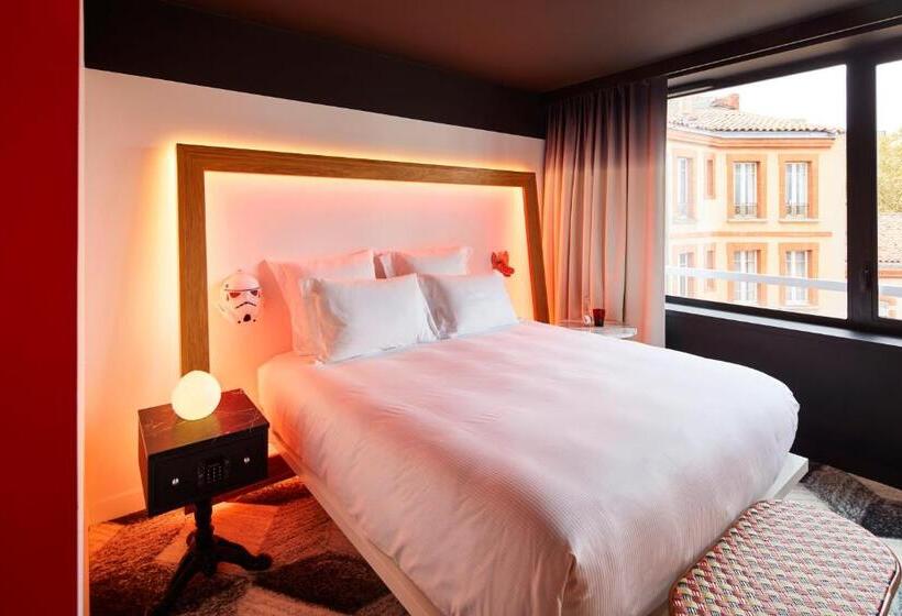 اتاق کلاسیک, Mama Shelter Toulouse