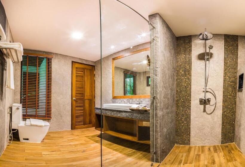 اتاق استاندارد سه نفره, Naiyang Park Resort   Sha Extra Plus