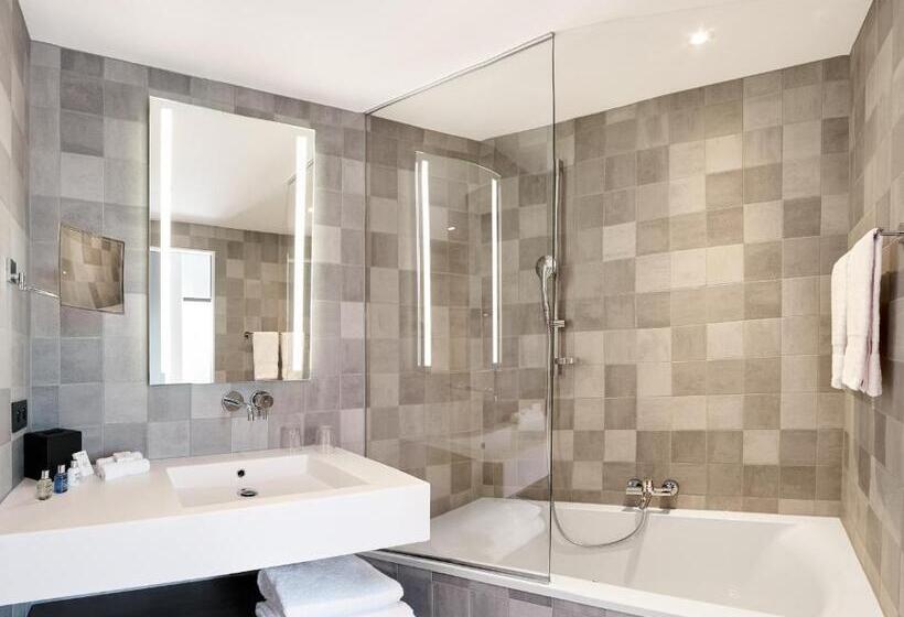 اتاق خانوادگی, Radisson Blu Hotel, Bruges