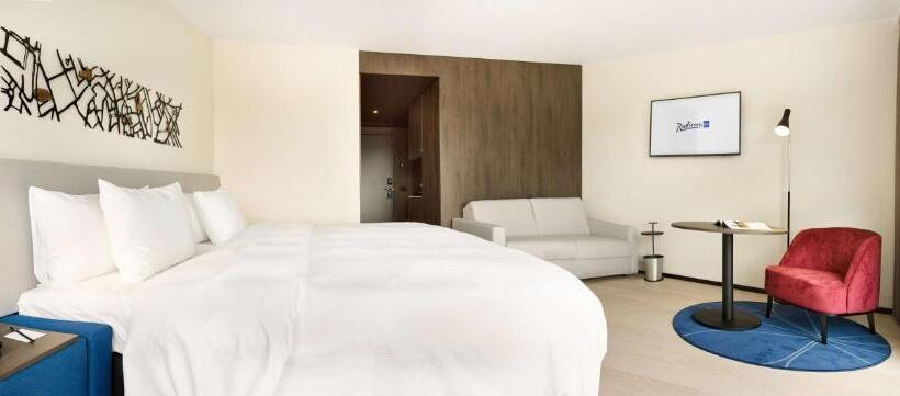 اتاق پرمیوم, Radisson Blu Hotel, Bruges