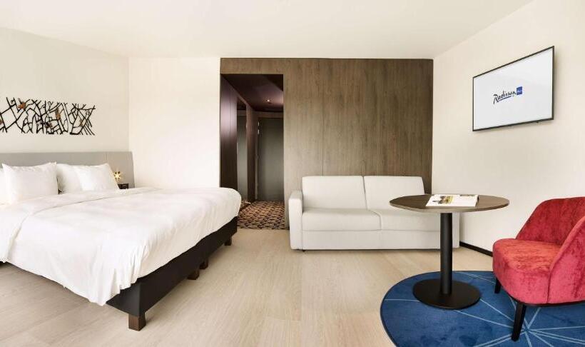 اتاق پرمیوم, Radisson Blu Hotel, Bruges
