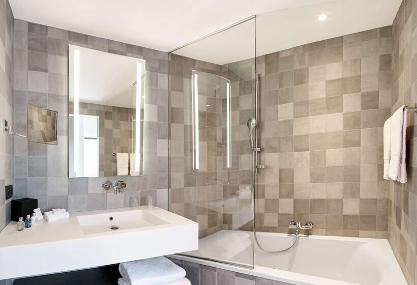 اتاق پرمیوم, Radisson Blu Hotel, Bruges