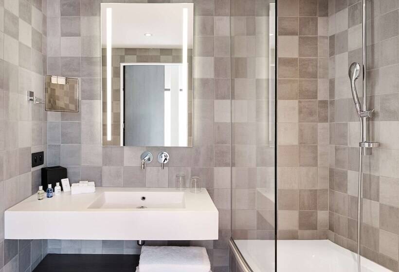 اتاق پرمیوم, Radisson Blu Hotel, Bruges