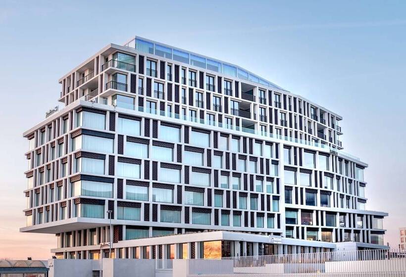 اتاق پرمیوم, Radisson Blu Hotel, Bruges