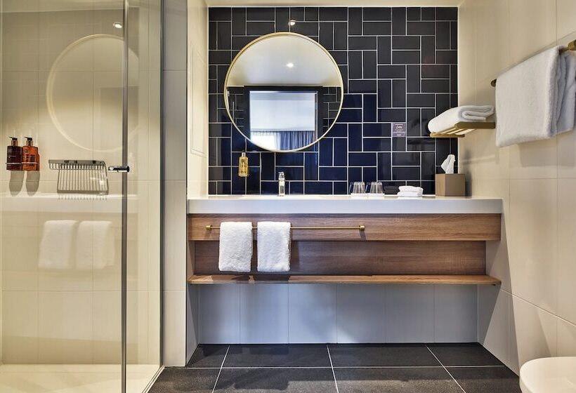 سوئیت با چشم‌انداز, Staybridge Suites The Hague   Parliament, An Ihg