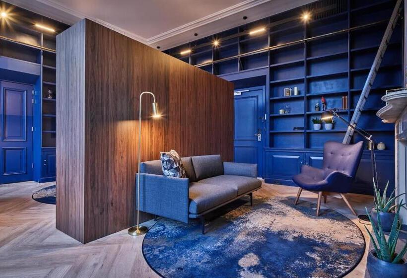 سوئیت با چشم‌انداز, Staybridge Suites The Hague   Parliament, An Ihg