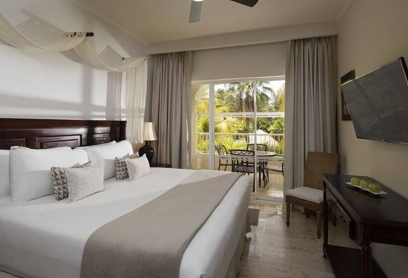 Suite 2 Dormitorios, Melia Caribe Beach Resort  All Inclusive