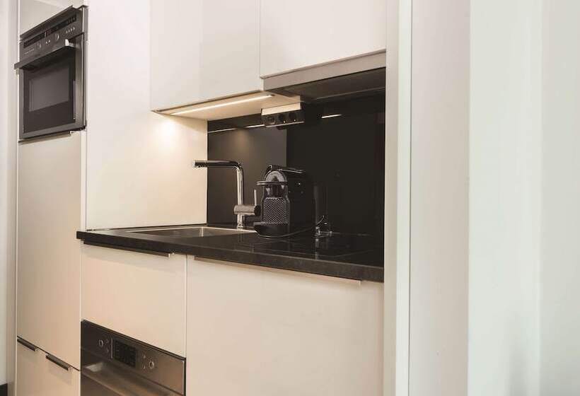 استودیوی استاندارد, Adina Apartment Hotel Hamburg Speicherstadt