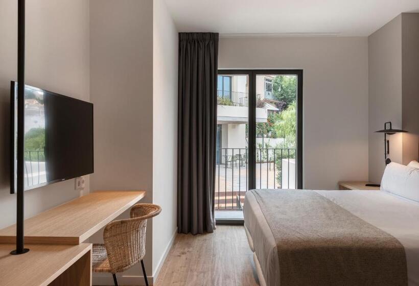 Standard Room with Balcony, Alta House Begur