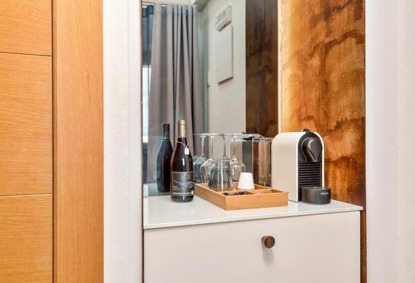 سوئیت جونیور با چشم‌انداز, Colonna 24 Luxury Room In Portovenere Near 5 Terre