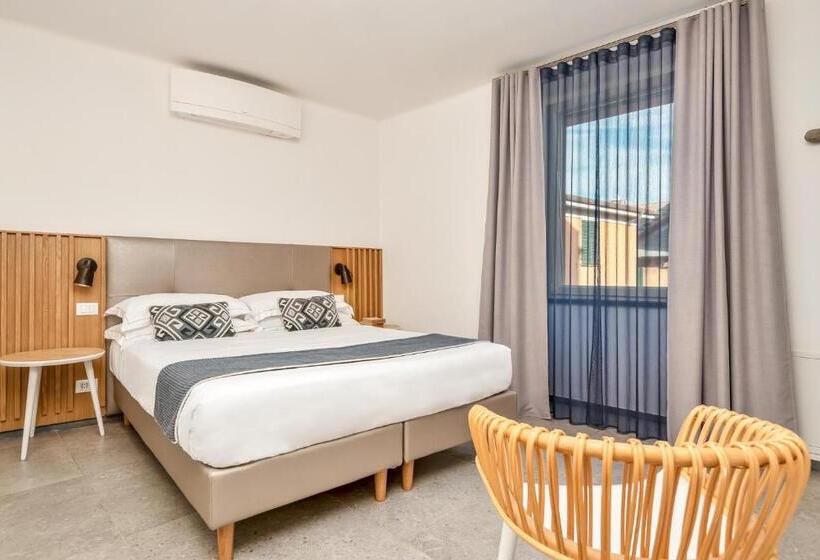اتاق استاندارد با چشم‌انداز شهر, Colonna 24 Luxury Room In Portovenere Near 5 Terre