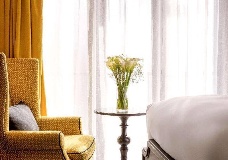 اتاق کلاسیک با تخت دونفره, De La Coupole  Mgallery