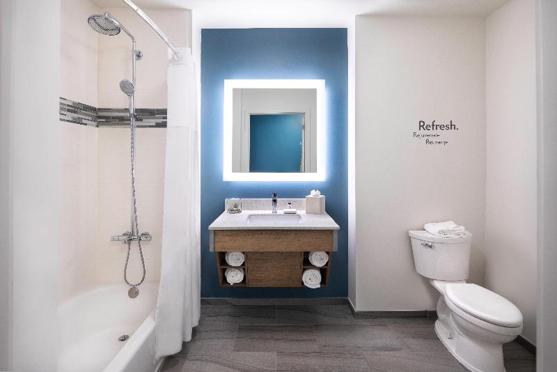 اتاق استاندارد, Even Hotel Miami   Airport, An Ihg