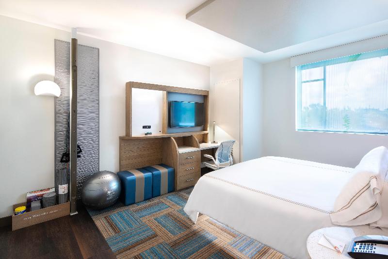 سوئیت با تخت بزرگ, Even Hotel Miami   Airport, An Ihg