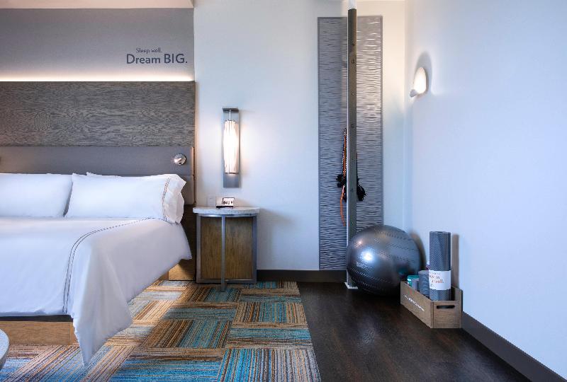اتاق استاندارد با تخت بزرگ, Even Hotel Miami   Airport, An Ihg