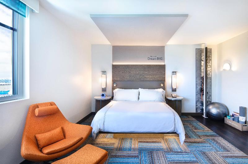 اتاق استاندارد با تخت بزرگ, Even Hotel Miami   Airport, An Ihg