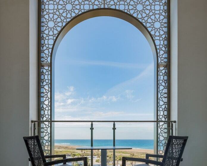 سوئیت دولوکس با چشم‌انداز, Hilton Tangier Al Houara Resort & Spa