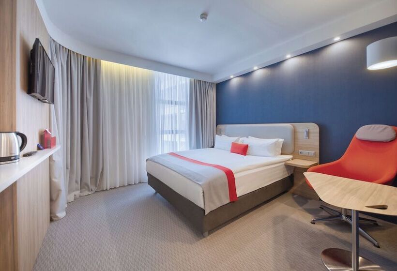 اتاق استاندارد, Holiday Inn Express Yerevan, An Ihg