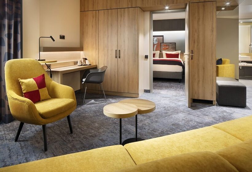 스위트, Holiday Inn   Hamburg   Hafencity, An Ihg