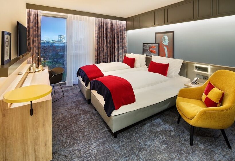 스탠다드 룸, Holiday Inn   Hamburg   Hafencity, An Ihg