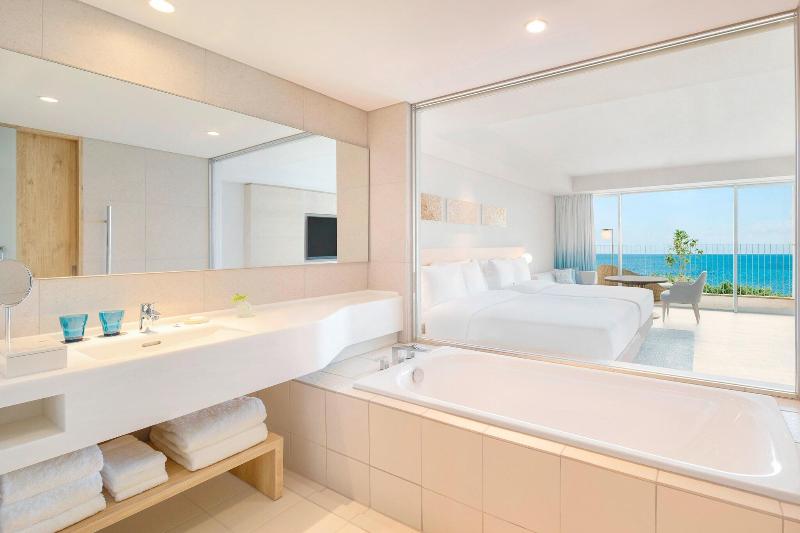 اتاق استاندارد با چشم‌انداز دریا, Iraph Sui, A Luxury Collection , Miyako Okinawa