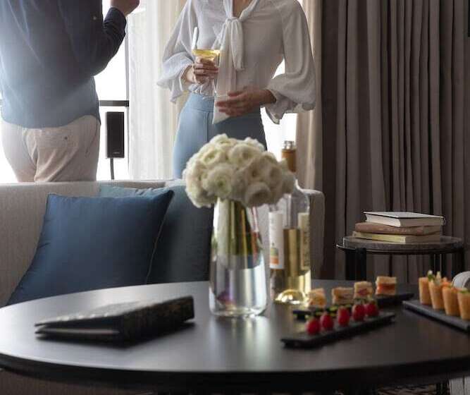 سوییت اجرایی, Jumeirah Nanjing