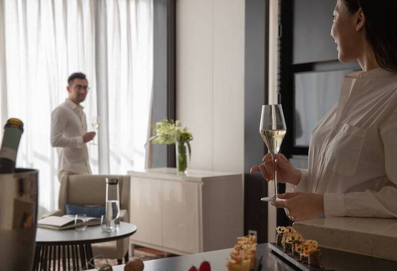 سوییت اجرایی, Jumeirah Nanjing