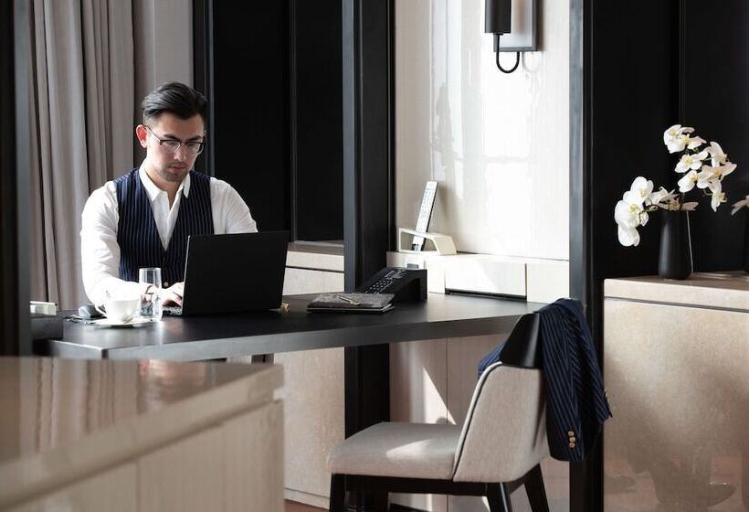 سوییت اجرایی, Jumeirah Nanjing