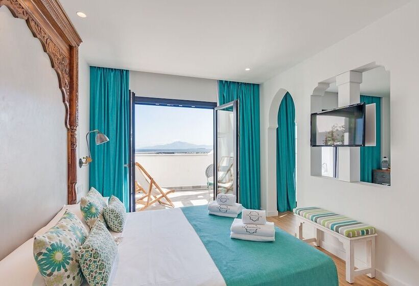 سوییت جونیور با چشم‌انداز دریا, La Residencia Puerto Hotel & Spa