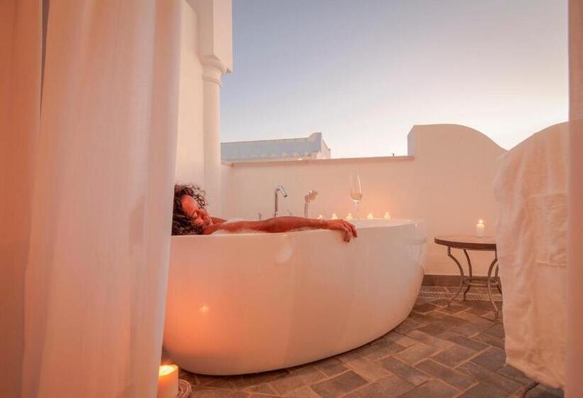 سوییت جونیور, La Residencia Puerto Hotel & Spa