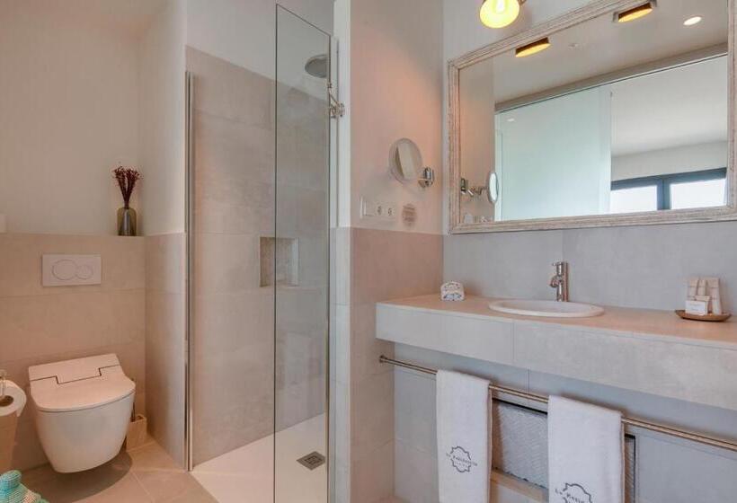 سوییت جونیور, La Residencia Puerto Hotel & Spa