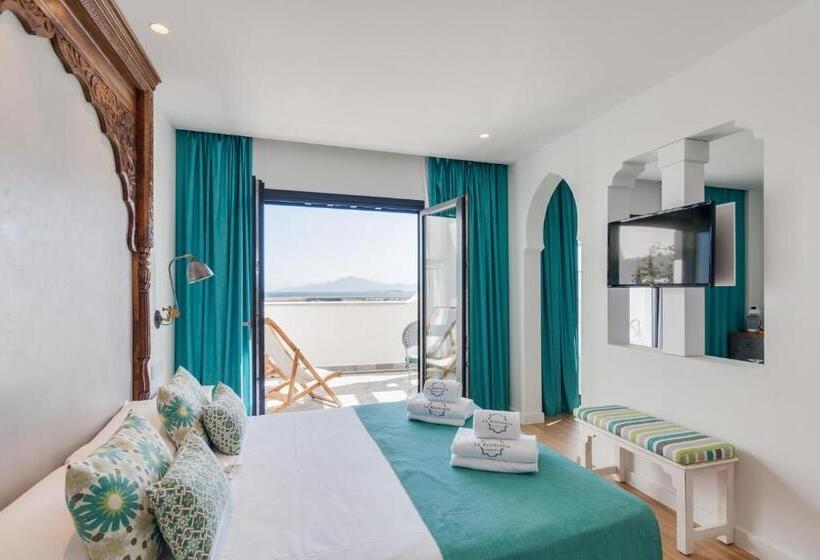 سوییت جونیور با چشم‌انداز دریا, La Residencia Puerto Hotel & Spa