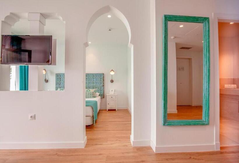 سوییت جونیور, La Residencia Puerto Hotel & Spa